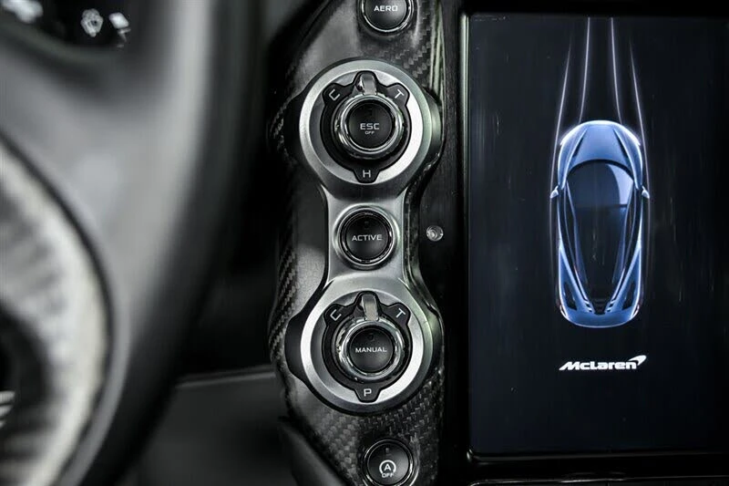 2018 McLaren 720S - Image 23 of 28