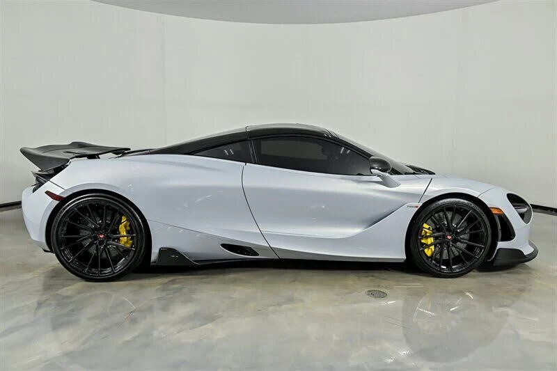 2018 McLaren 720S - Image 13 of 28