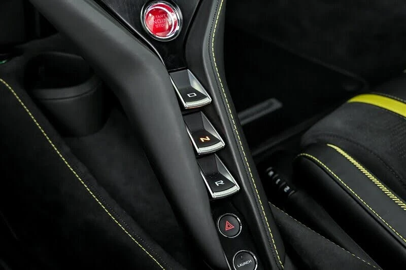 2018 McLaren 720S - Image 27 of 28
