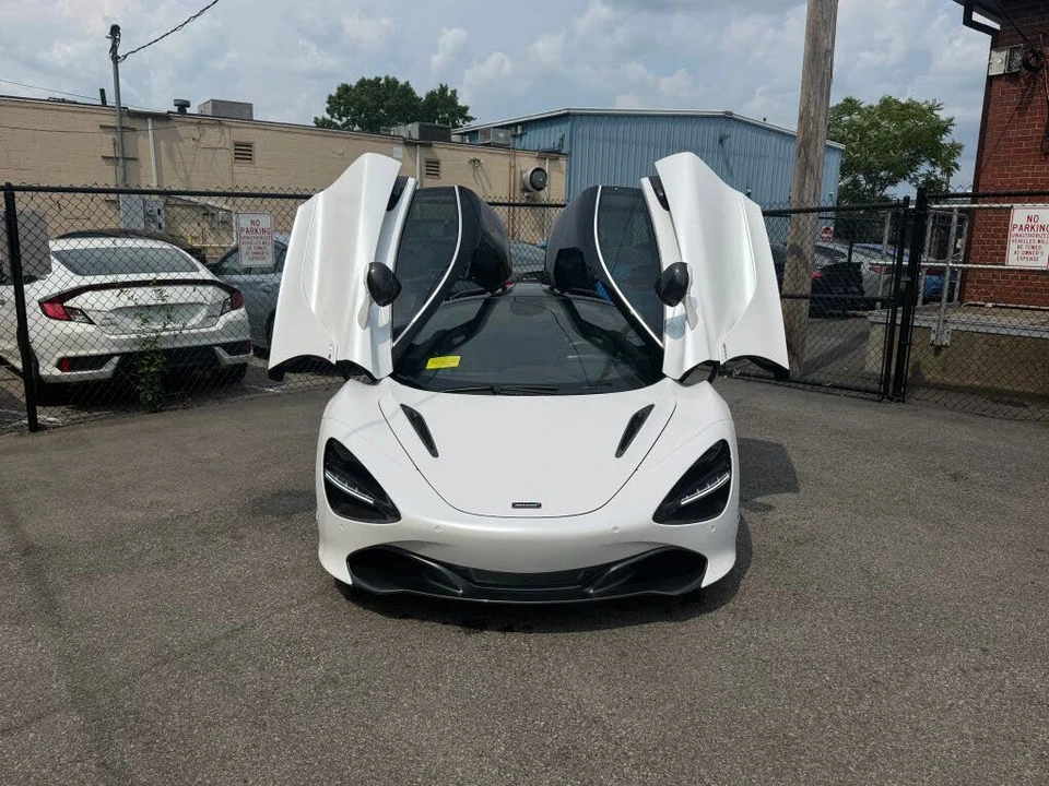 2018 McLaren 720S - Image 6 of 31