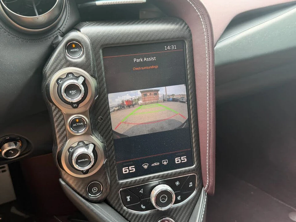 2018 McLaren 720S - Image 27 of 31