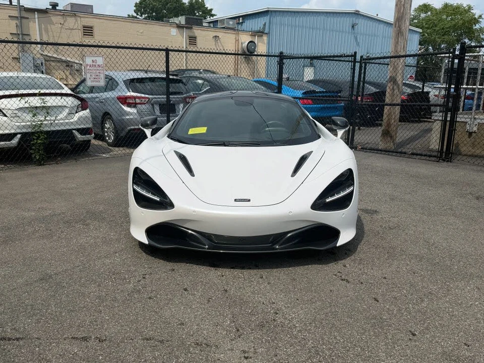 2018 McLaren 720S - Image 2 of 31