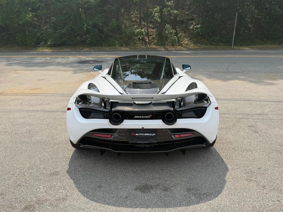 2018 McLaren 720S - Image 11 of 31