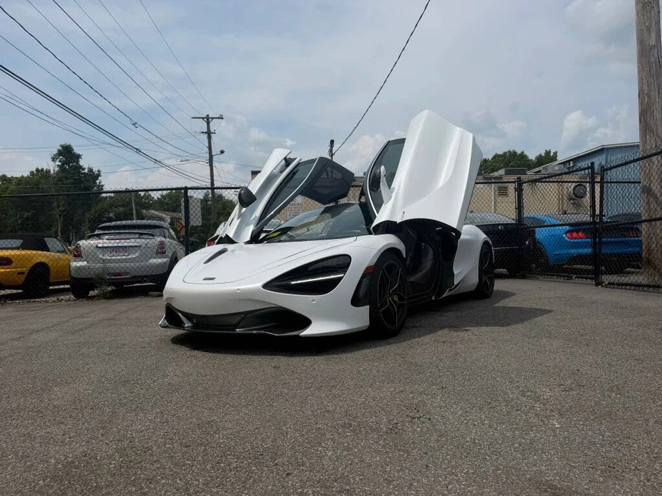 2018 McLaren 720S - Image 5 of 31