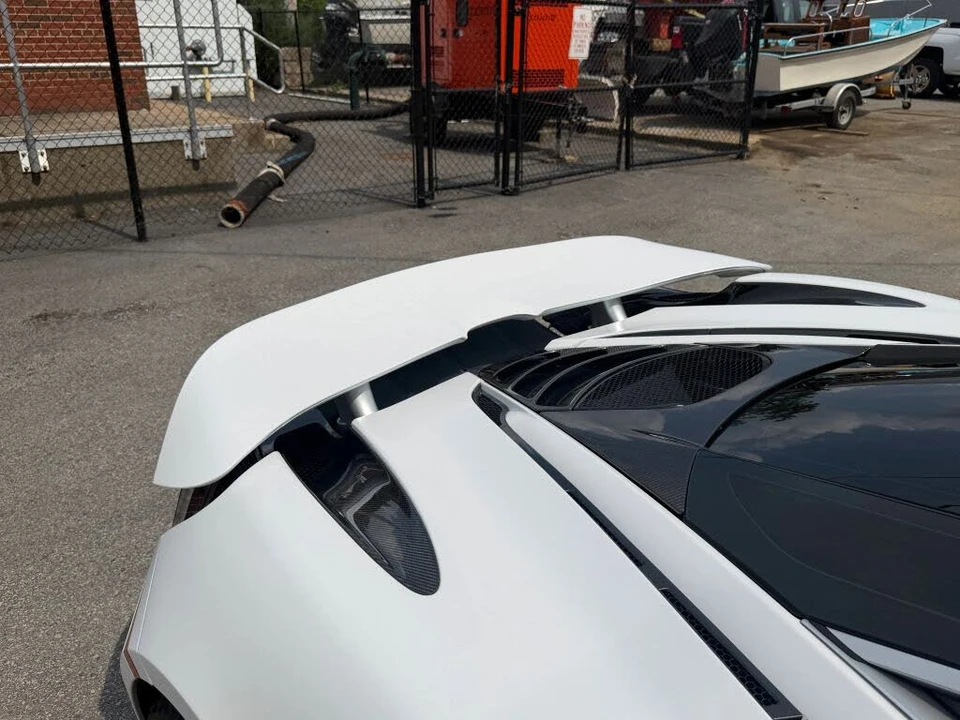 2018 McLaren 720S - Image 28 of 31