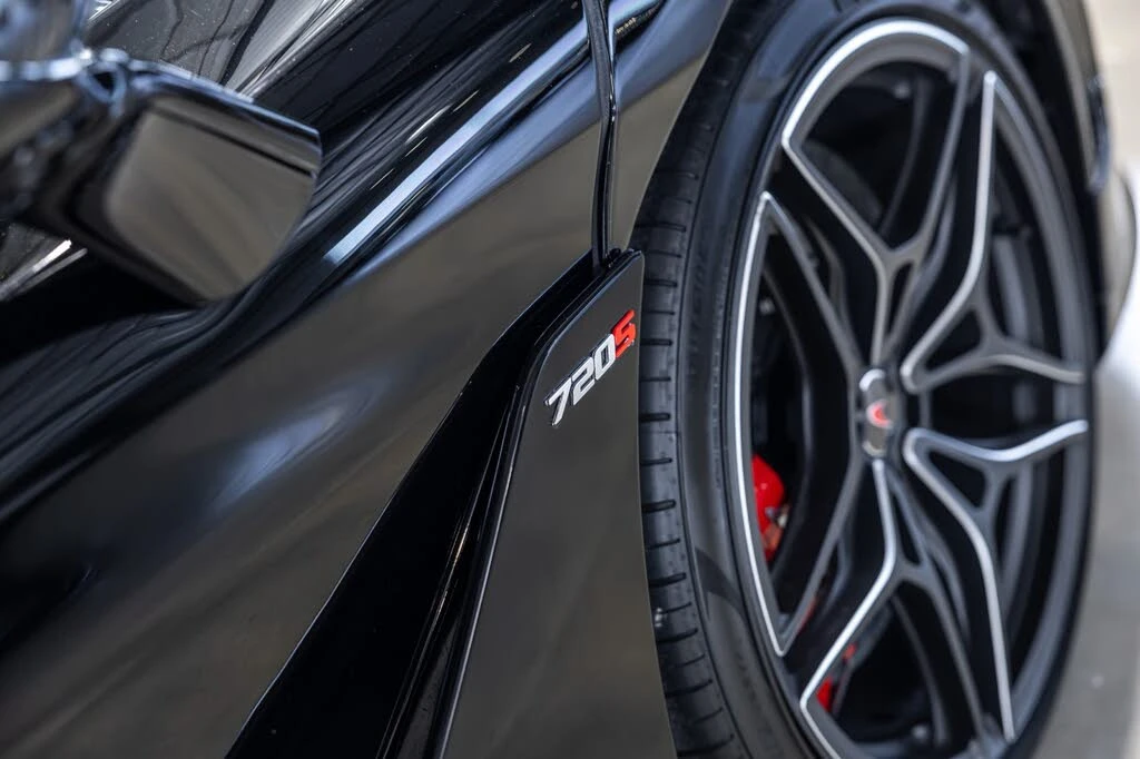 2018 McLaren 720S - Image 30 of 31