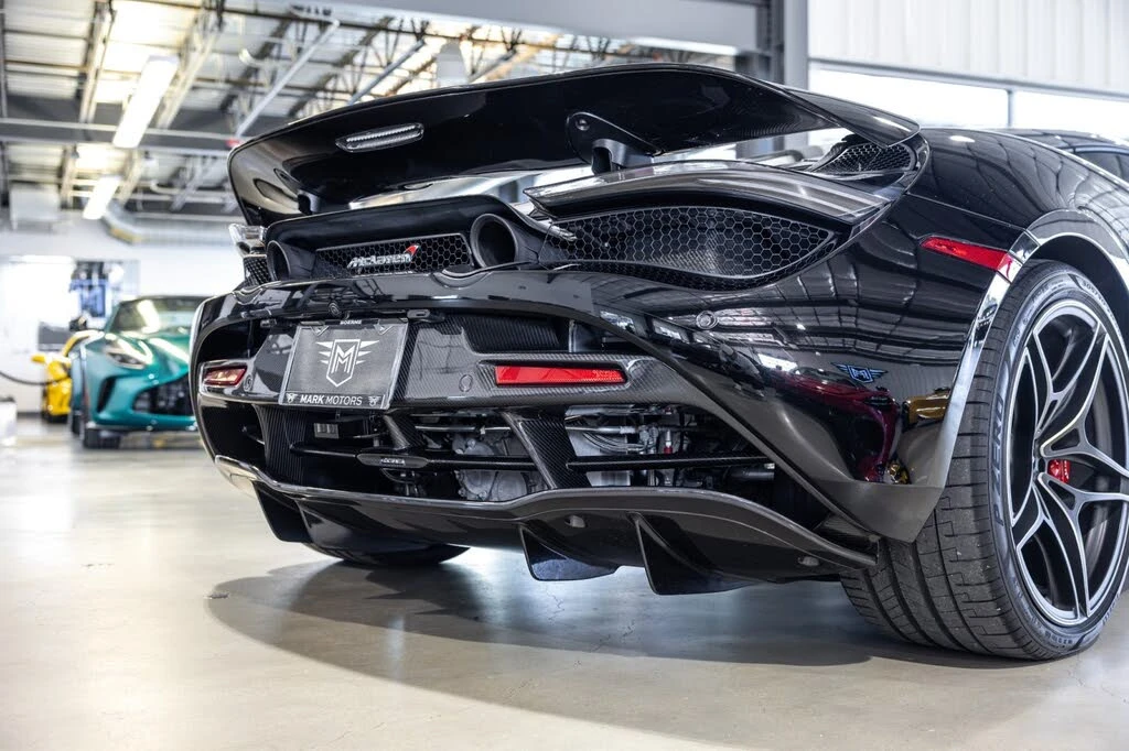2018 McLaren 720S - Image 29 of 31