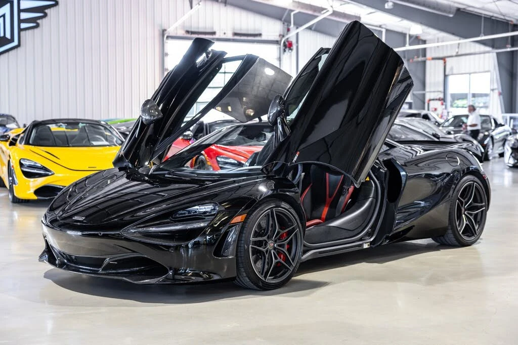 2018 McLaren 720S - Image 2 of 31