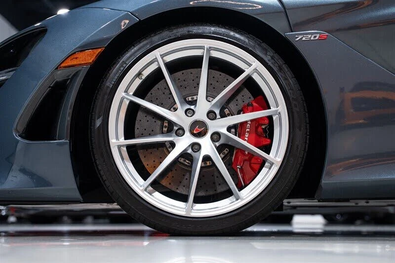 2018 McLaren 720S - Image 12 of 31