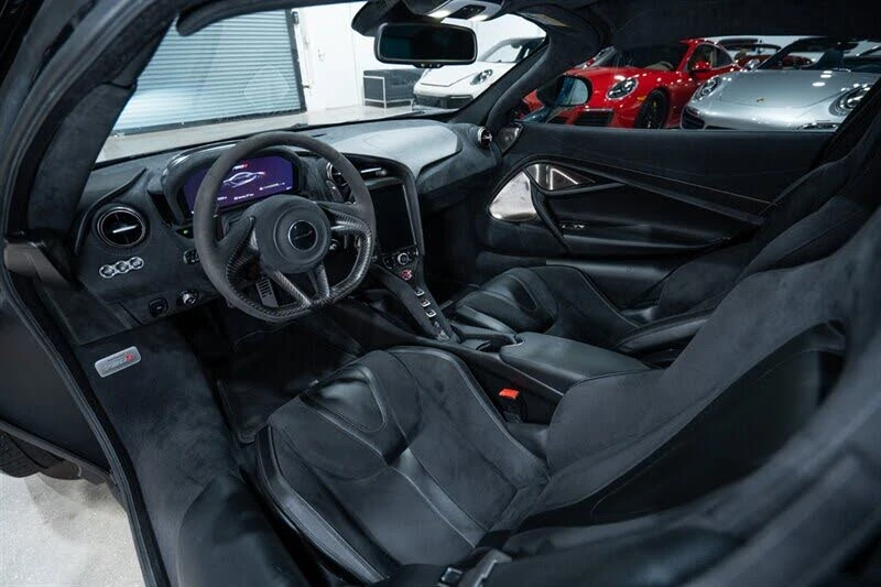 2018 McLaren 720S - Image 18 of 31