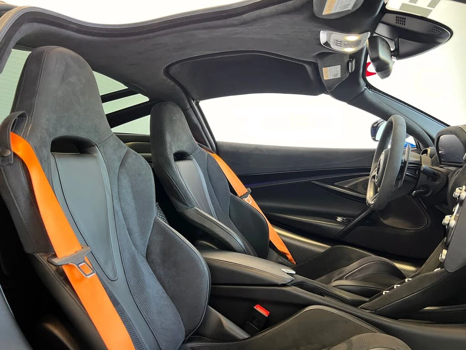 2018 McLaren 720S - Image 24 of 31