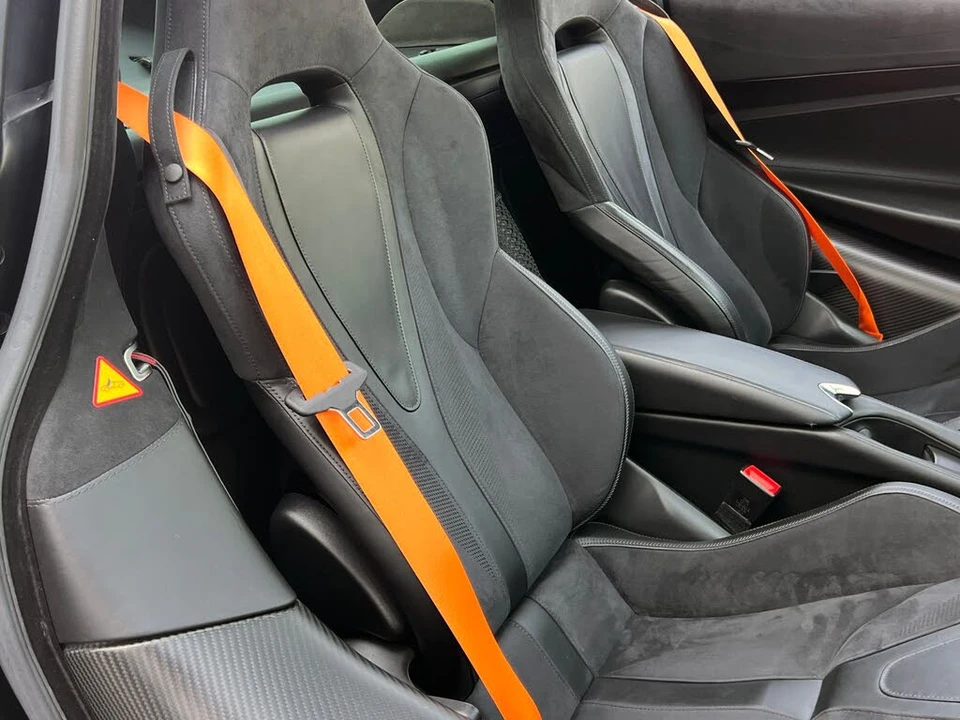 2018 McLaren 720S - Image 23 of 31