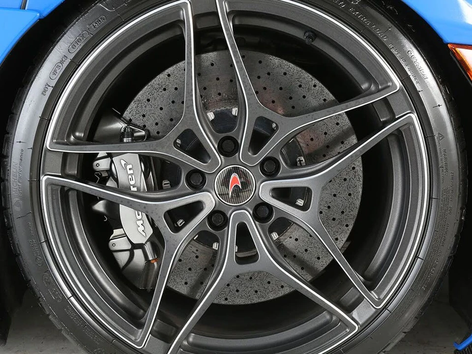 2018 McLaren 720S - Image 6 of 31