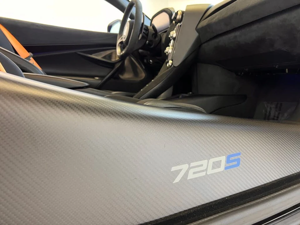 2018 McLaren 720S - Image 26 of 31