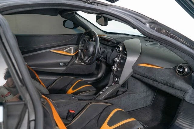 2018 McLaren 720S - Image 24 of 31