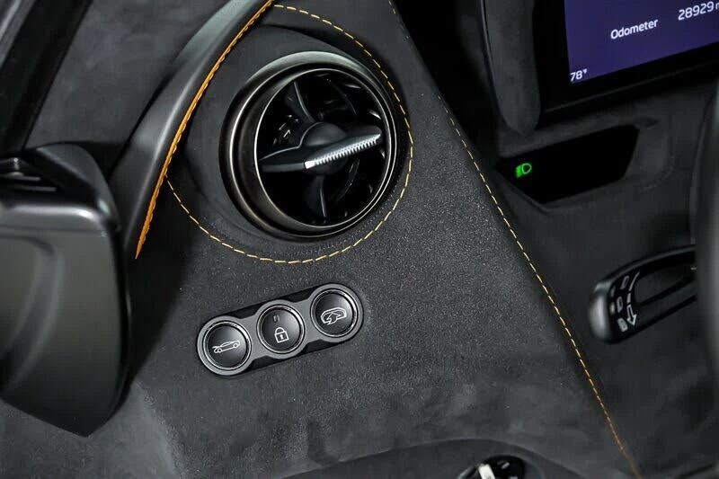 2018 McLaren 720S - Image 25 of 31