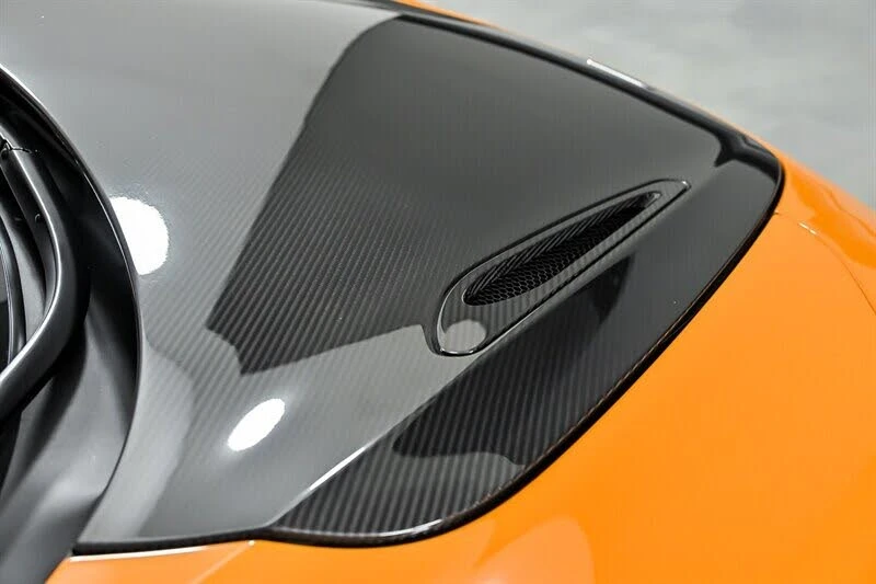 2018 McLaren 720S - Image 8 of 31