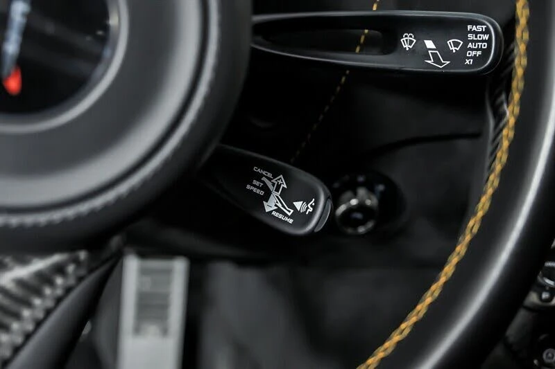 2018 McLaren 720S - Image 31 of 31