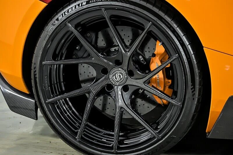2018 McLaren 720S - Image 18 of 31