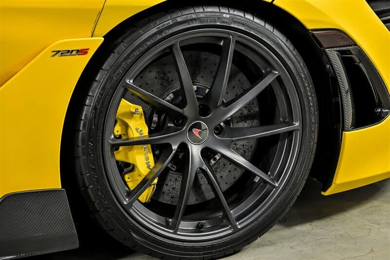 2018 McLaren 720S - Image 18 of 31
