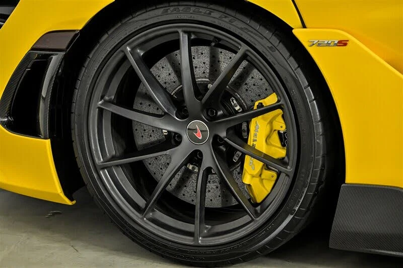 2018 McLaren 720S - Image 19 of 31