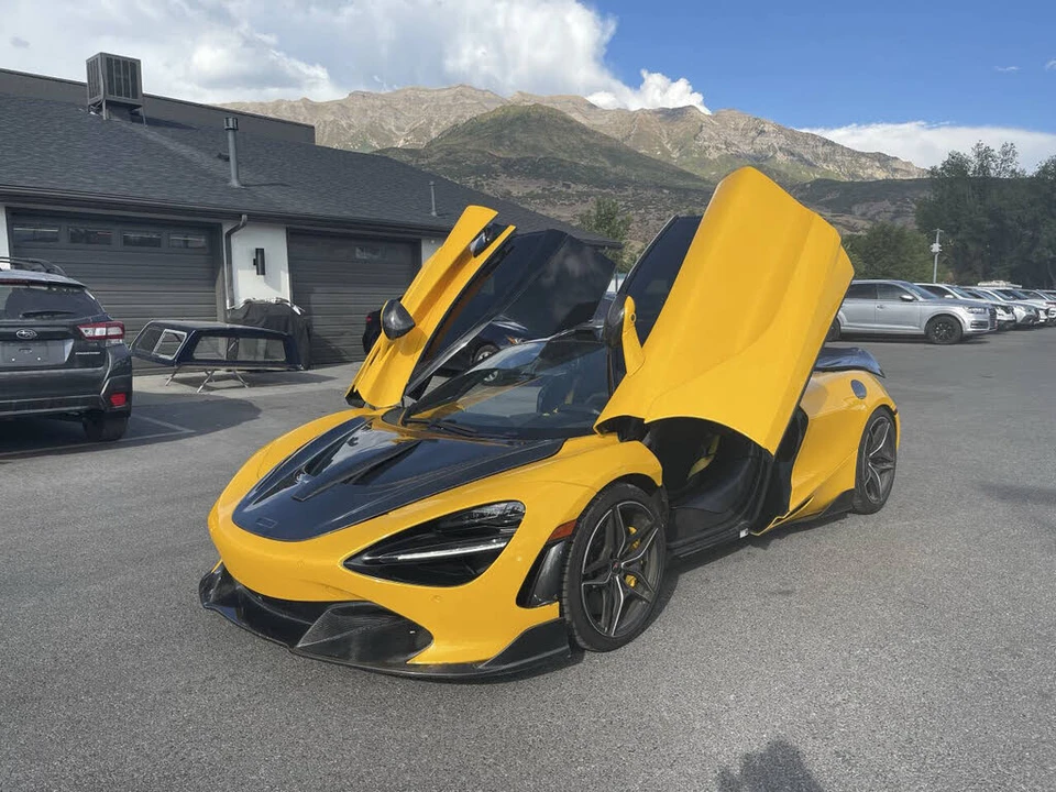 2018 McLaren 720S - Image 5 of 30