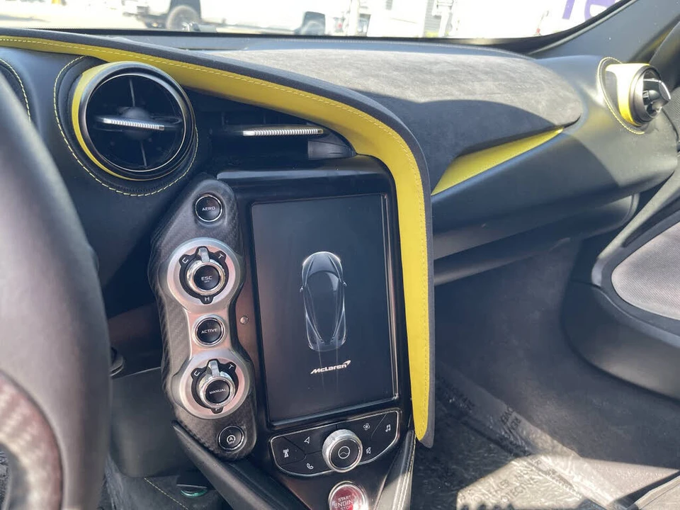 2018 McLaren 720S - Image 25 of 30