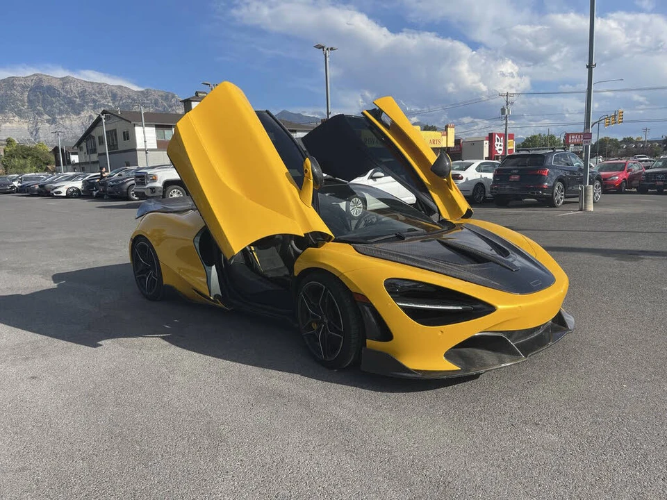 2018 McLaren 720S - Image 18 of 30