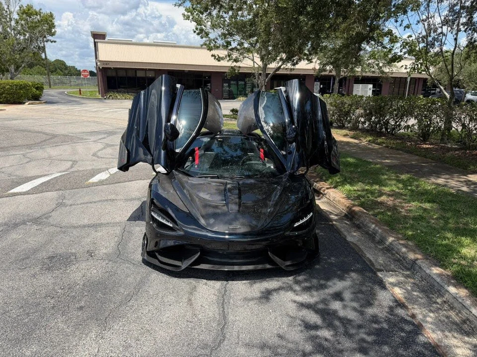 2018 McLaren 720S - Image 13 of 22