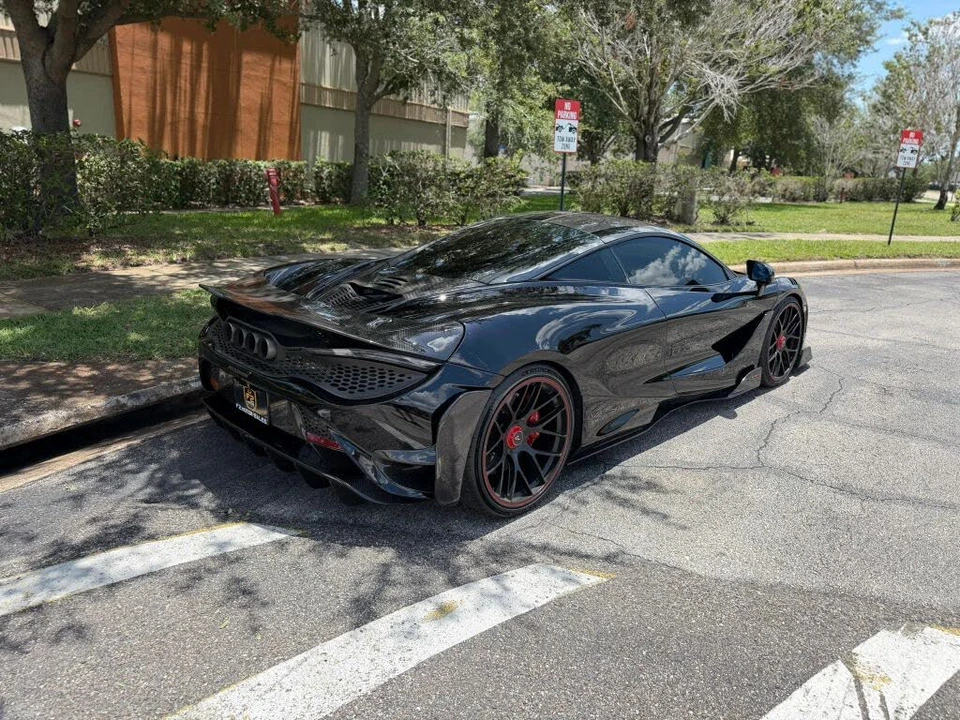 2018 McLaren 720S - Image 10 of 22