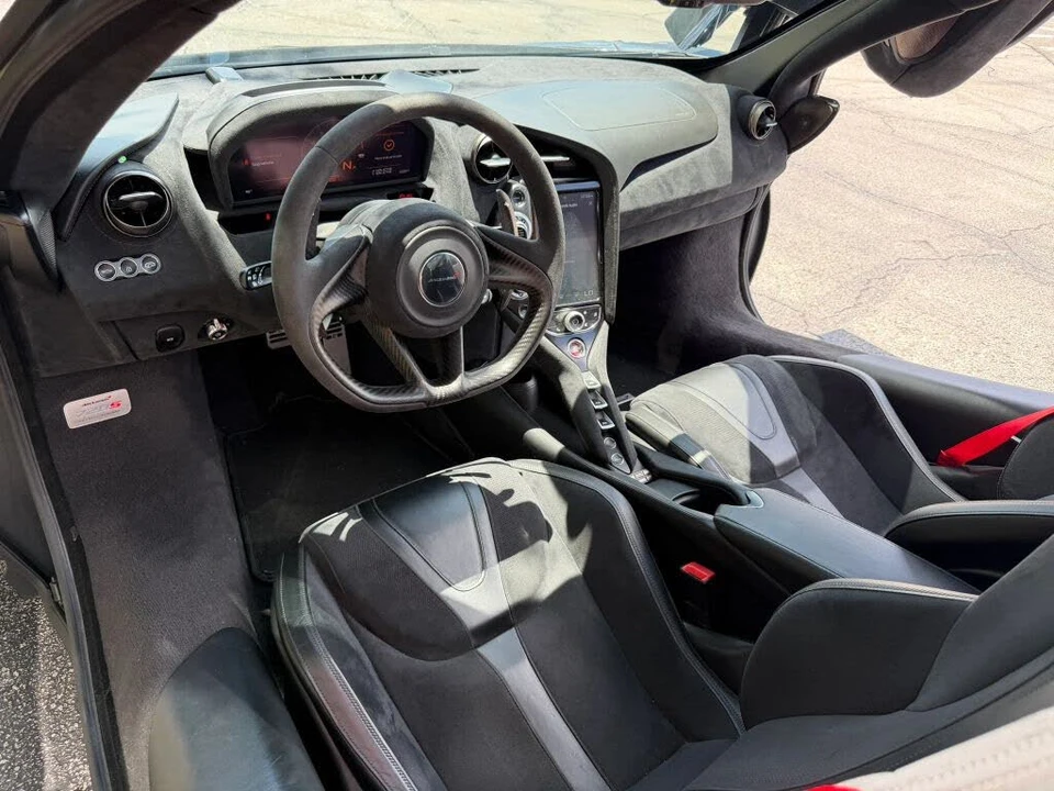 2018 McLaren 720S - Image 17 of 22
