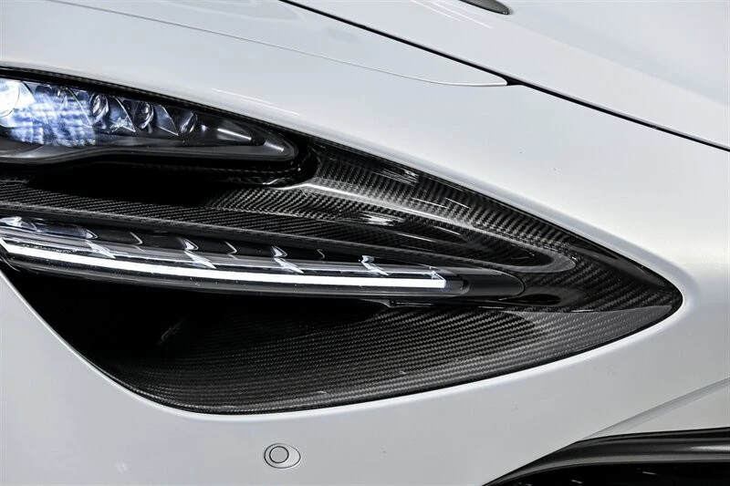 2018 McLaren 720S - Image 4 of 31
