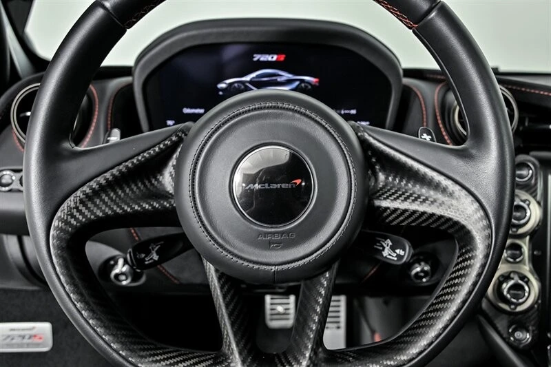 2018 McLaren 720S - Image 25 of 31