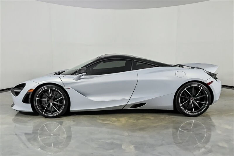 2018 McLaren 720S - Image 8 of 31