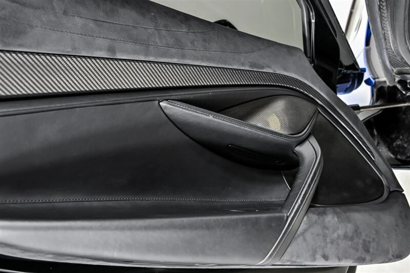 2018 McLaren 720S - Image 19 of 31
