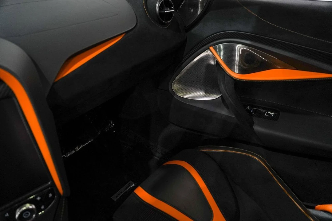 2018 McLaren 720S - Image 14 of 31