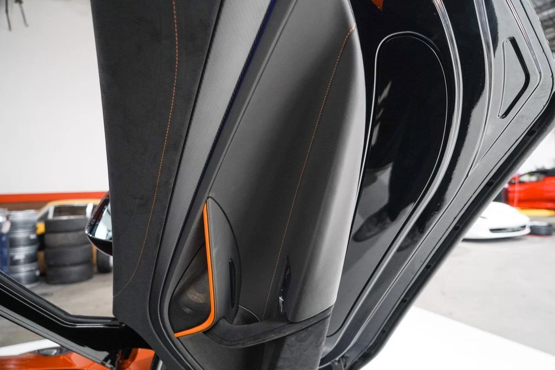 2018 McLaren 720S - Image 21 of 31