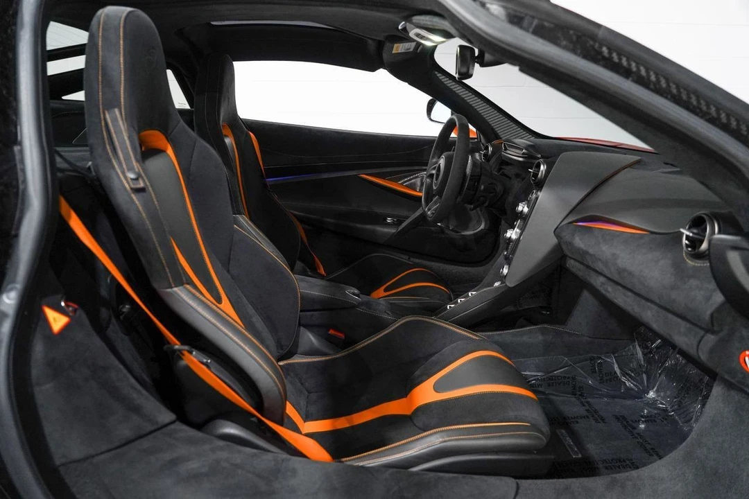 2018 McLaren 720S - Image 15 of 31
