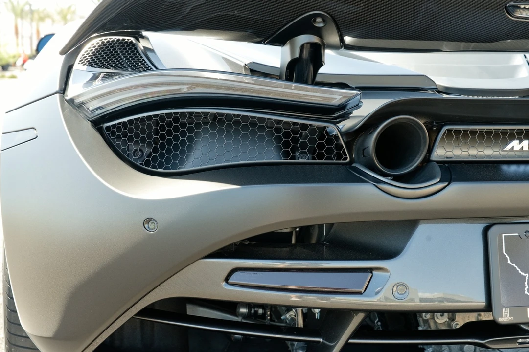2018 McLaren 720S - Image 16 of 31
