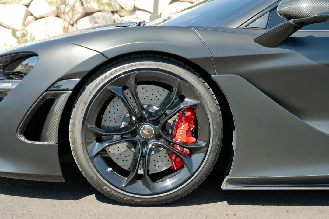 2018 McLaren 720S - Image 10 of 31
