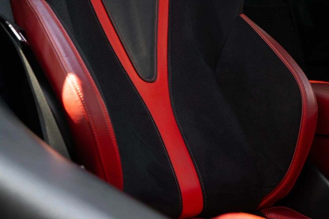 2018 McLaren 720S - Image 8 of 12