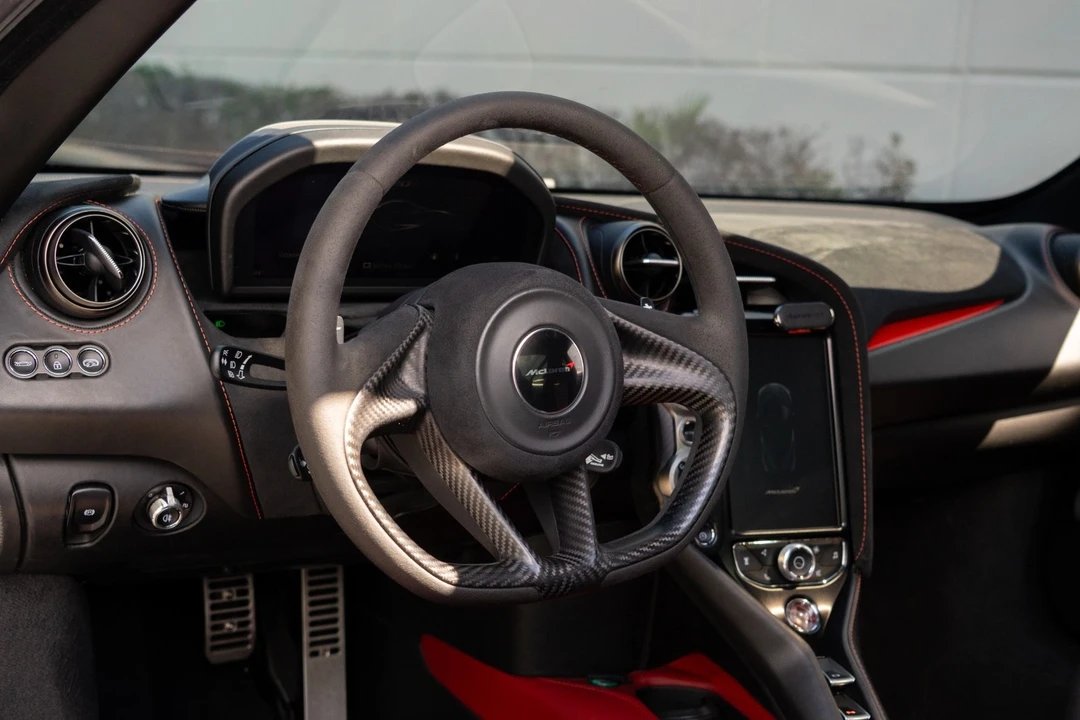 2018 McLaren 720S - Image 5 of 12