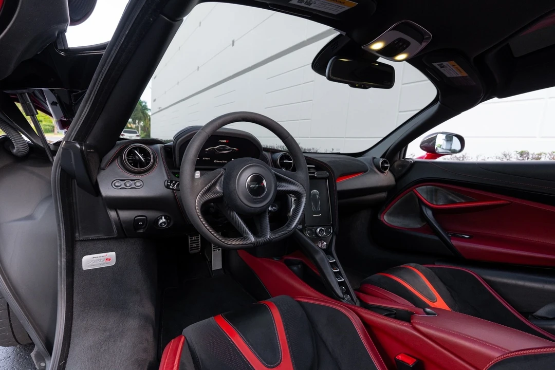 2018 McLaren 720S - Image 6 of 12