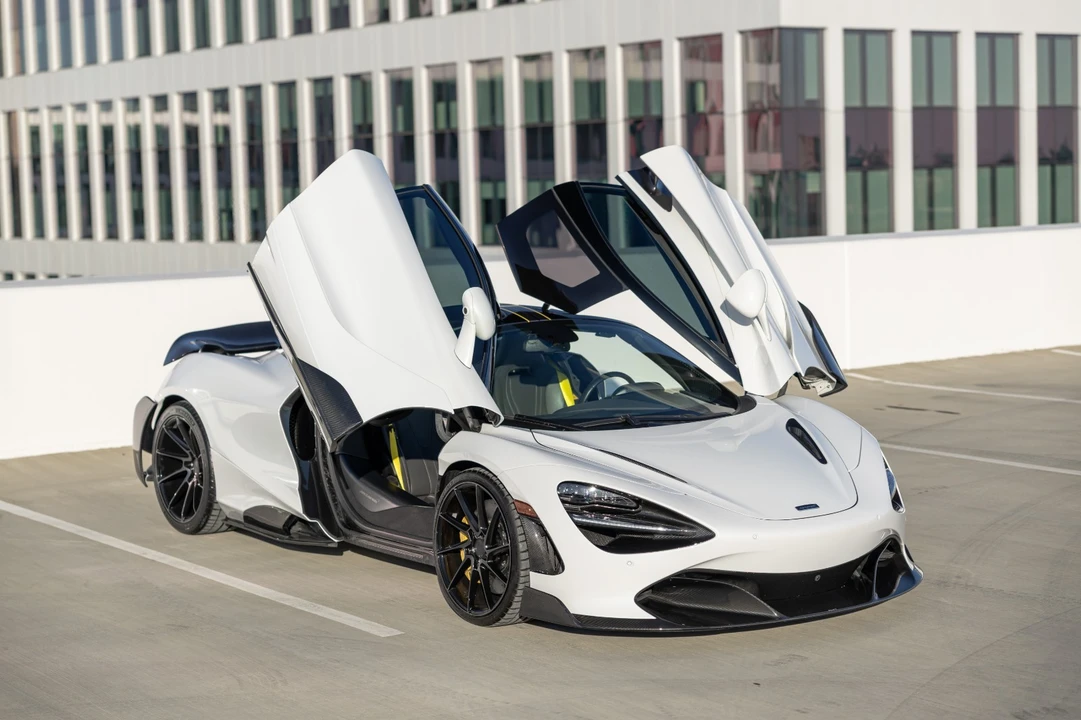 2018 McLaren 720S - Image 12 of 31
