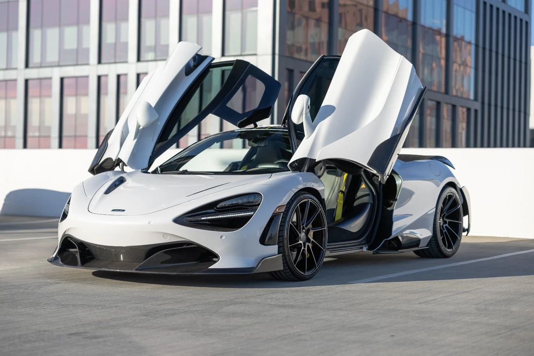 2018 McLaren 720S - Image 15 of 31