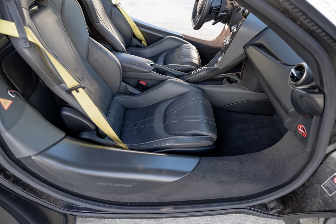 2018 McLaren 720S - Image 31 of 31