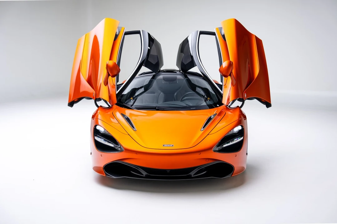 2018 McLaren 720S - Image 4 of 12