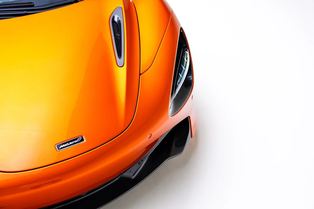 2018 McLaren 720S - Image 9 of 12
