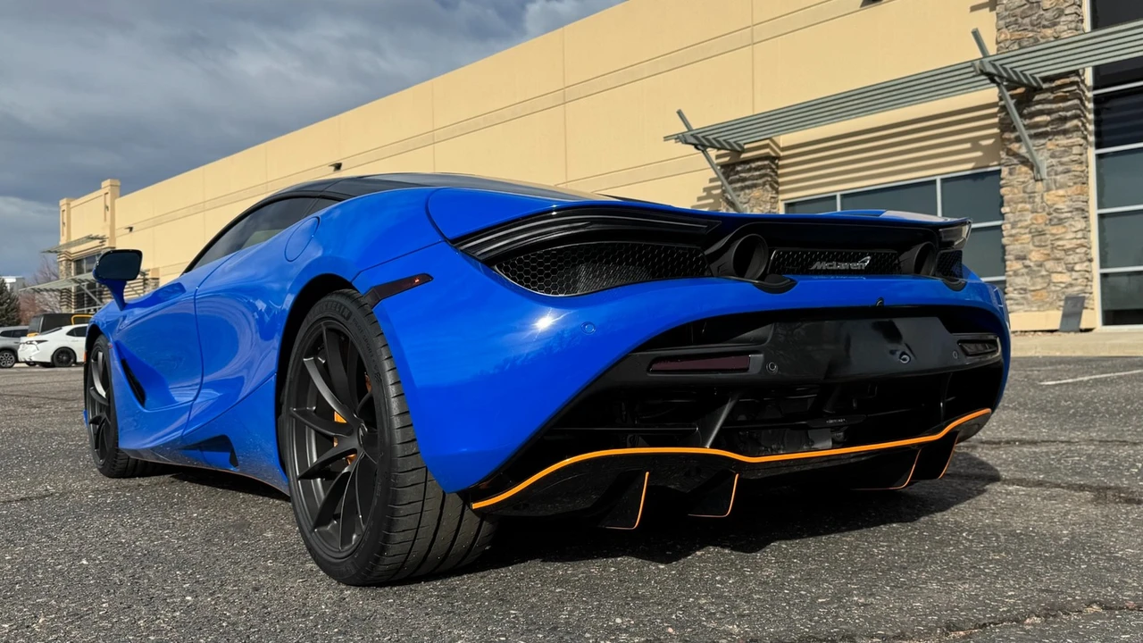 2018 McLaren 720S - Image 3 of 12