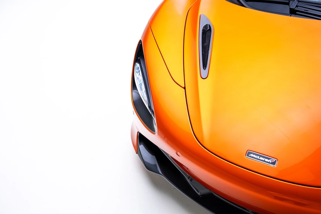 2018 McLaren 720S - Image 8 of 21